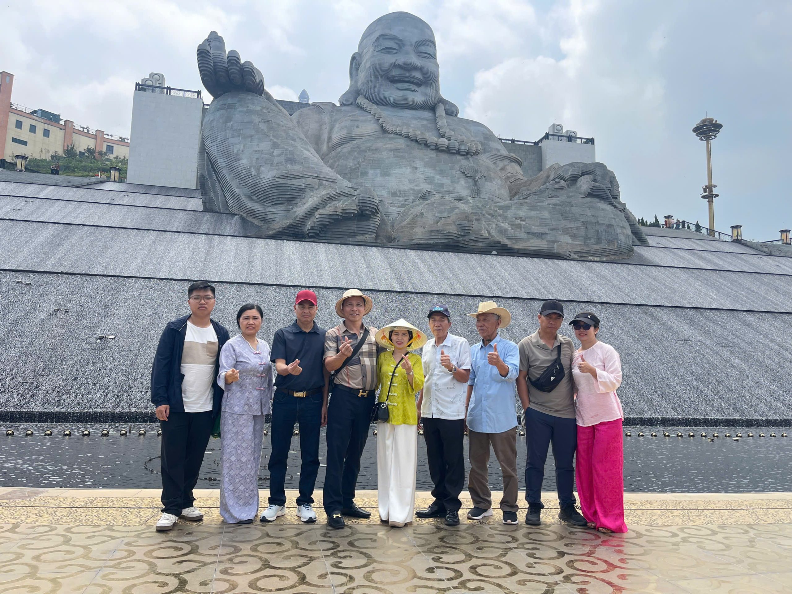 z7664728033274_561b48eb57072594e5da3cef98d2f5b4